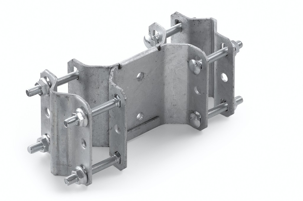 CAVALLOTTO DOPPIO DISTANZIATO 6CM PER PALI D.25-50 MM