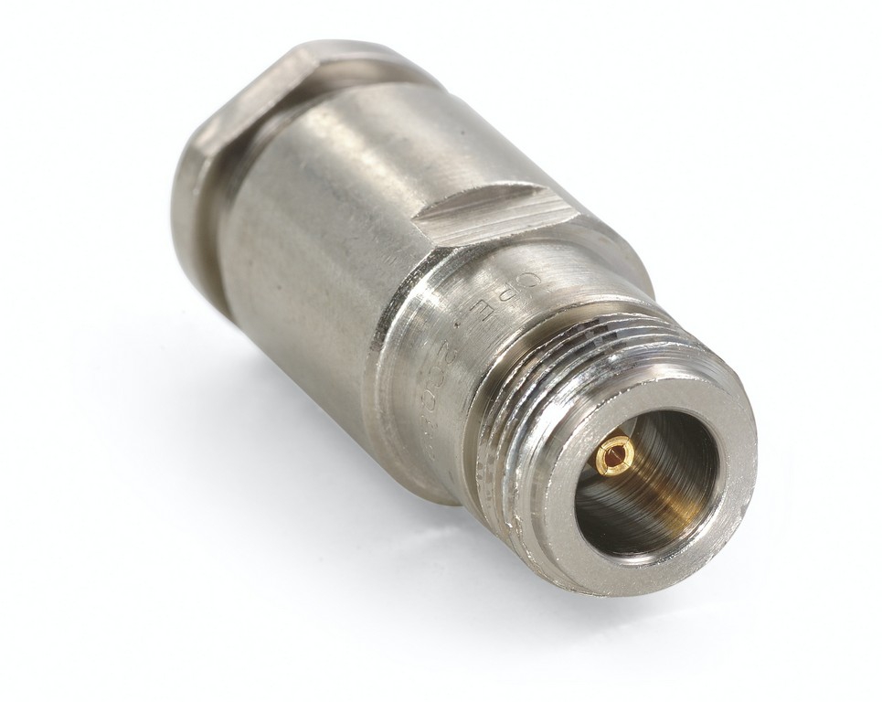 CONNETTORE N FEMMINA PER RG213/214 SALDARE