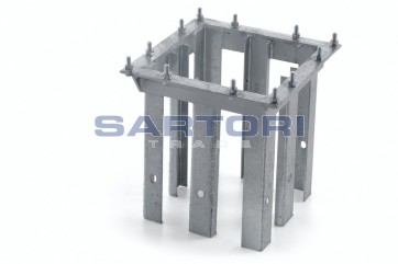 BASE DA CEMENTARE PER TRALICCIO QUADRANGOLARE 
